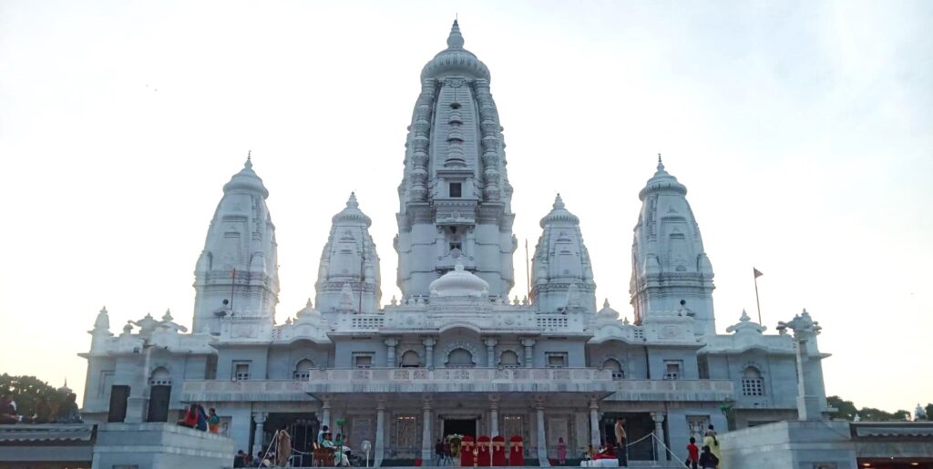 JK Temple Kanpur Nagar.......